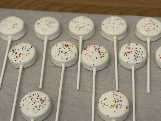 Celebration Yellow cake pops